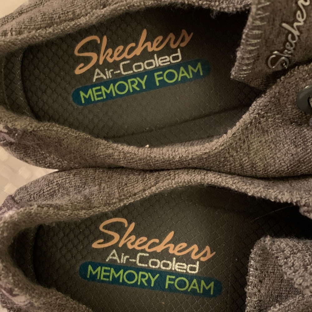 Skechers women’s charcoal grey Memory Foam sneakers , size 10. - Picture 5 of 7